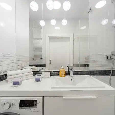 Lumina Luxury In Mennica Appart hôtel