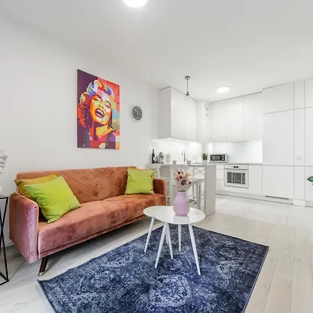 Lumina Luxury In Mennica Apart Otel 5*
