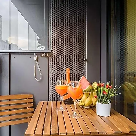 Lejlighedshotel Lumina I Design 2-room I Parking I Balcony I Mennica 5*