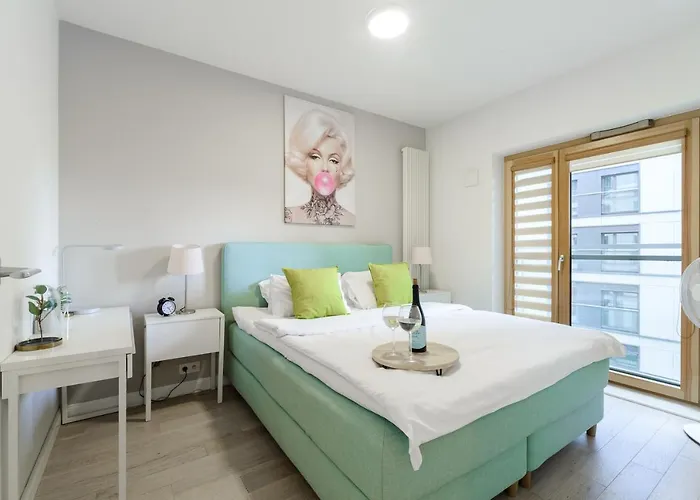 Lumina Luxury In Mennica Hotel apartamentowy 5*