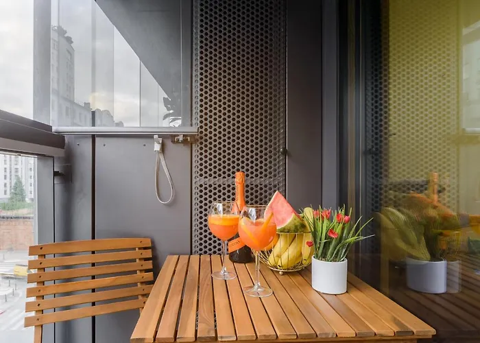 Lumina Luxury In Mennica Hotel apartamentowy Warszawa