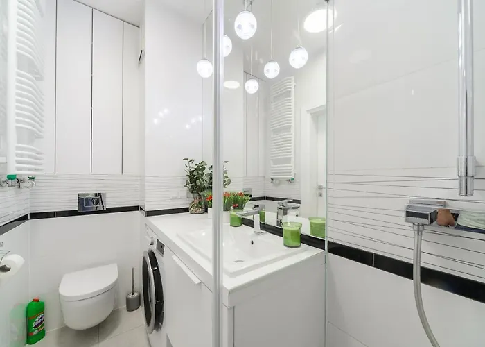 Hotel apartamentowy Lumina Luxury In Mennica Warszawa